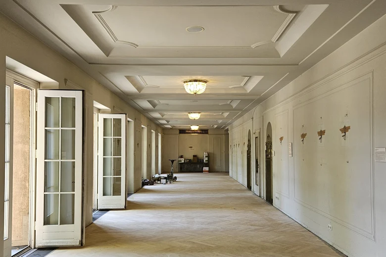 Foyer des Dresdner Schauspielhauses während der Sanierung