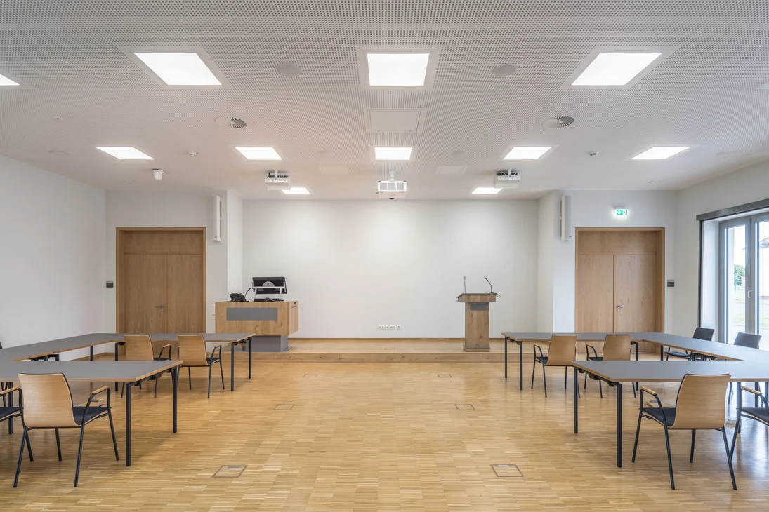 Verpflegungsgebäude Haus 11 auf dem Gelände des Schulungs- und Referenzzentrums (SRZ) Dommitzsch der Hochschule der Sächsischen Polizei