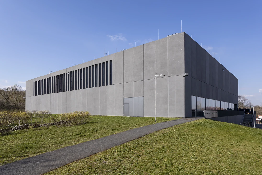 Au&szlig;enansicht Rechenzentrum des Lehmann-Zentrums (LZR) 